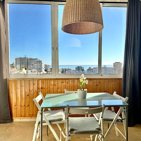 Cozy Fuengirola Apartment With Sea View & Pool ภายนอก รูปภาพ